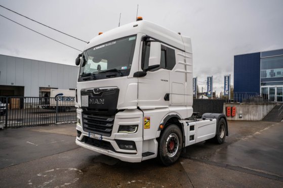 MAN TGX 18.510 LLS+INTARDER+HYDR. TGX 18.510 LLS+INTARDER+HYDR. 2022 2 Tractor Units image 31