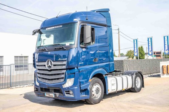MERCEDES ACTROS 1848 LS Mercedes-Benz ACTROS 1848 LS 2015 2 Tractor Units