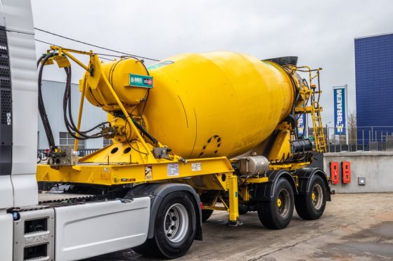 IMER BETON MIXER/MALAXEUR/MISCHER-10M3- STEERING AXLE Imer BETON MIXER/MALAXEUR/MISCHER-10M3- STEERING AXLE 2017 2 Concret...