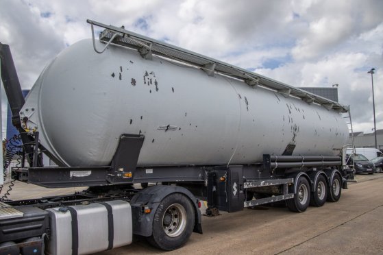 SPITZER SILO EUROVRAC-SK 2460 60M³/5xCOMP Spitzer Silo EUROVRAC-SK 2460 60M³/5xCOMP 2010 2 Tanker semi trailers image 25
