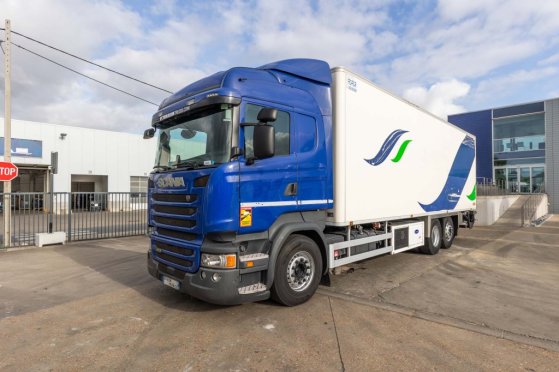 SCANIA R410+CHEREAU+CARRIER 1150 MT-TRI-TEMP+DHOLLANDIA 2.5T. R410+CHEREAU+CARRIER 1150 MT-TRI-TEMP+DHOLLANDIA 2.5T. 2016 ...