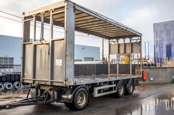 LECITRAILER VOLAILLE/GEFLÛGEL/POULTRY+REHAUSSABLE Lecitrailer VOLAILLE/GEFLÛGEL/POULTRY+REHAUSSABLE 2011 2 Flatbed open tr...