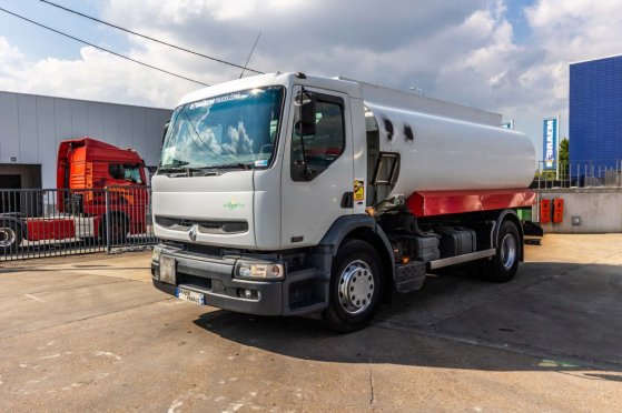 RENAULT PREMIUM 270 + MAGYAR 14000L+4COMP PREMIUM 270 + MAGYAR 14000L+4COMP 2002 2 image 46
