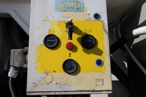 Heavy machinery product image - Image 10 of 30