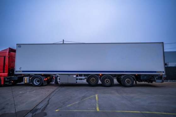 CHEREAU CHEREAU+CARRIER VECTOR 1950 MULTI TEMP. Chereau CHEREAU+CARRIER VECTOR 1950 MULTI TEMP. 2013 2 Refrigerated semi t...