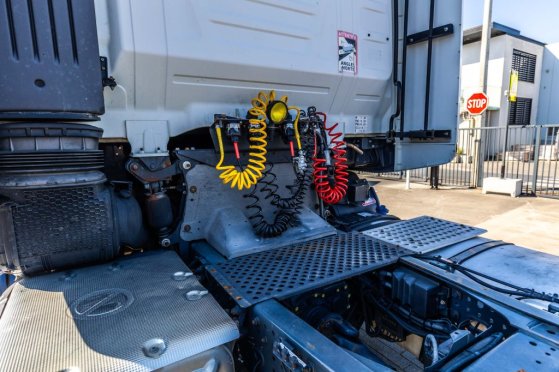 IVECO STRALIS 460 STRALIS 460 2016 2 Tractor Units image 23