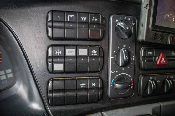 MERCEDES ACTROS 3344 AK-MP3 + HMF1643 Z2 Mercedes-Benz ACTROS 3344 AK-MP3 + HMF1643 Z2 2010 2 Tipper trucks image 37