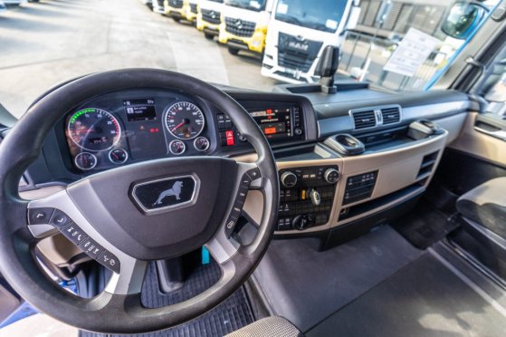 MAN TGX 18.500 XL BLS +INTARDER TGX 18.500 XL BLS +INTARDER 2019 2 Tractor Units image 27