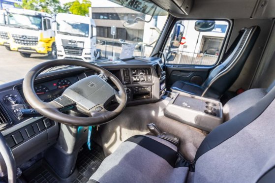 VOLVO FMX 460 - TIPPER / TRACTOR FMX 460 - TIPPER / TRACTOR 2010 2 Tipper trucks image 36