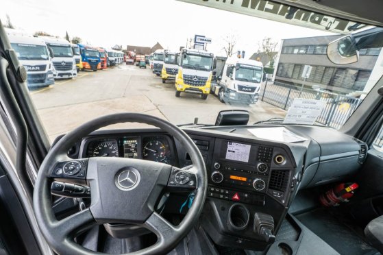 MERCEDES AROCS 1845 BLS + KIPHYDR. (no actros) Mercedes-Benz AROCS 1845 BLS + KIPHYDR. (no actros) 2016 2 Tractor Units im...