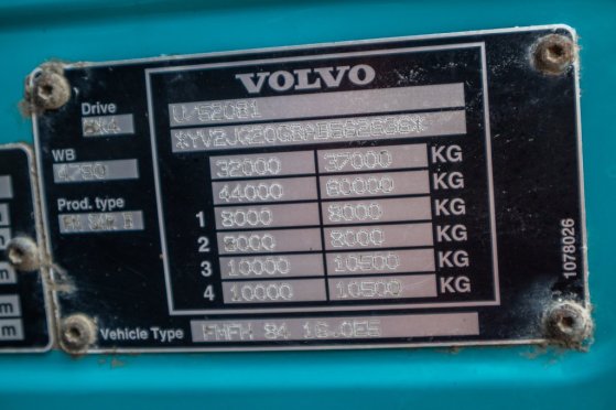 VOLVO FM 460 - 126 453 KM - PM 22024 SP FM 460 - 126 453 KM - PM 22024 SP 2010 2 image 54