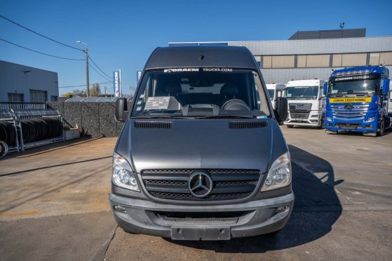 MERCEDES SPRINTER 519 CDI Mercedes-Benz Sprinter 519 CDI 2010 2 image 79