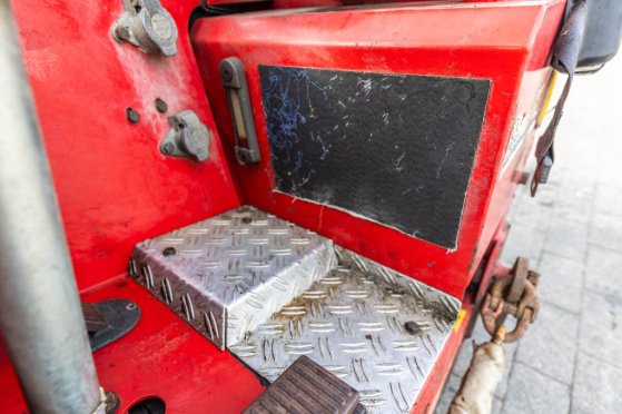MOFFET RE4 - 45-1.444 H-4X4 Moffet RE4 - 45-1.444 H-4X4 2004 2 Forklift image 10