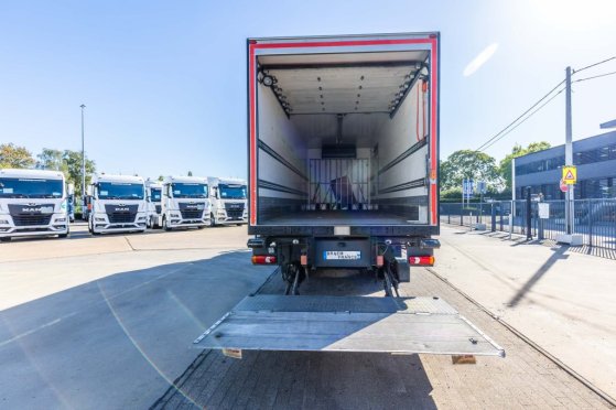DAF LF55 250 +CHEREAU+THERMO KING+DHOLLANDIA1.5 T. LF55 250 +CHEREAU+THERMO KING+DHOLLANDIA1.5 T. 2014 2 image 10