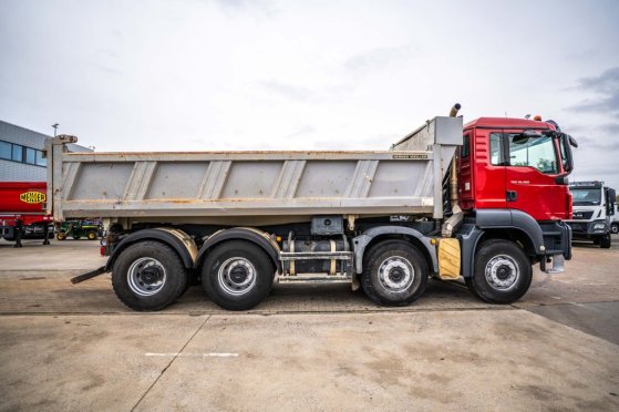 MAN TGS 35.360 BB TGS 35.360 BB 2011 2 Tipper trucks image 11