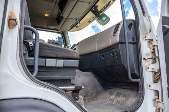 RENAULT KERAX 430DXI+E5+BIBENNE+REMORQUANT KERAX 430DXI+E5+BIBENNE+REMORQUANT 2009 2 Tipper trucks image 11