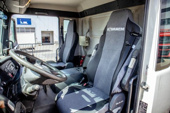 MAN TGS 32.400BB+LIEBHERR 8M³+BAND/TAPIS 16m TGS 32.400BB+LIEBHERR 8M³+BAND/TAPIS 16m 2014 2 image 11