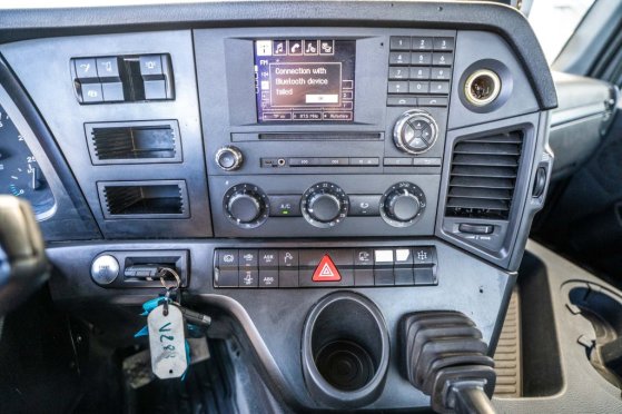 MERCEDES AROCS 2045 AS (cardan) Mercedes-Benz AROCS 2045 AS (cardan) 2018 2 Tractor Units image 11