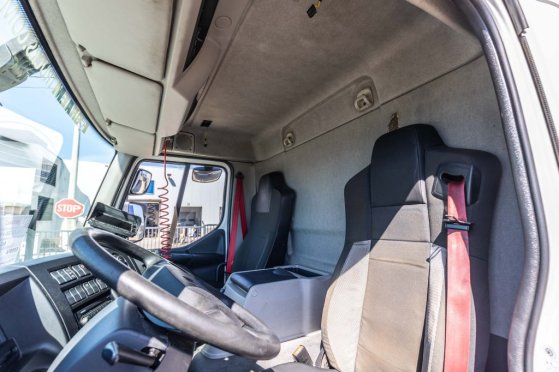 RENAULT D 18 250 DXI + DHOLLANDIA 1.5T. D 18 250 DXI + DHOLLANDIA 1.5T. 2015 2 image 24