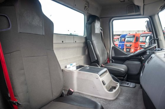 RENAULT D19 WIDE 320 DXI D19 WIDE 320 DXI 2015 2 image 11
