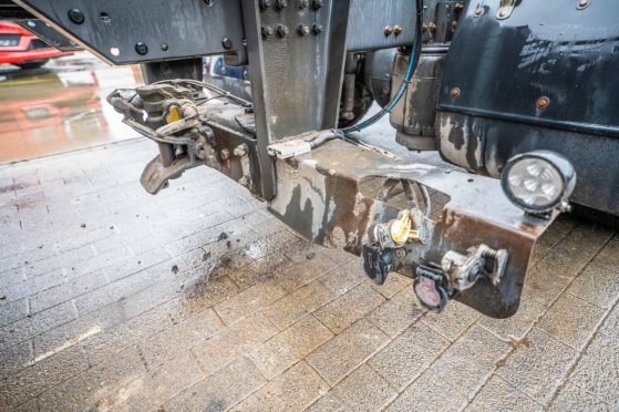 RENAULT D19 WIDE 320 DXI + DHOLLANDIA 2T. D19 WIDE 320 DXI + DHOLLANDIA 2T. 2018 2 image 11