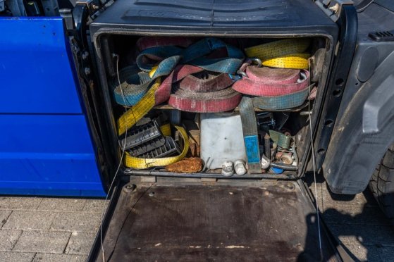 VOLVO FH 420 590 2015 2 Tractor Units image 11