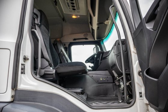 MERCEDES AROCS 1846 LS (No Actros) Mercedes-Benz AROCS 1846 LS (No Actros) 2017 2 Tractor Units image 11