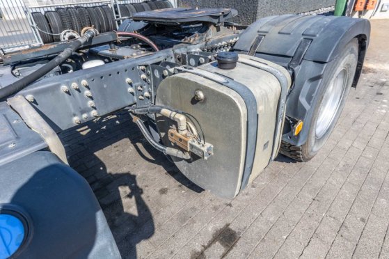 VOLVO FMX GLOB 460+HYDR FMX GLOB 460+HYDR 2017 2 Tractor Units image 40