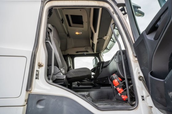 MERCEDES AROCS 1845 BLS + KIPHYDR. (no actros) Mercedes-Benz AROCS 1845 BLS + KIPHYDR. (no actros) 2016 2 Tractor Units im...
