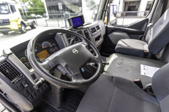 VOLVO FL 240 (12T.) + DHOLLANDIA 2T. FL 240 (12T.) + DHOLLANDIA 2T. 2010 2 image 13