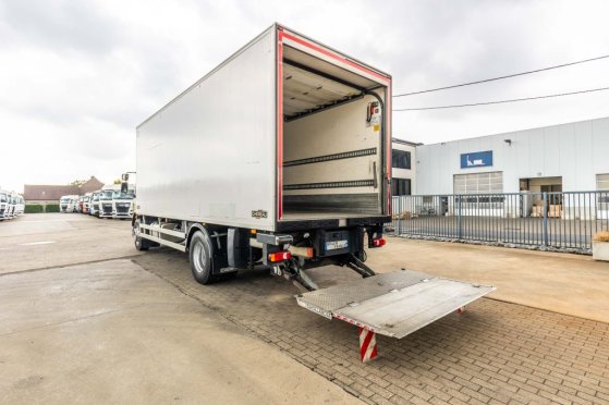 DAF LF55 250+CHEREAU+THERMO KING+DHOLLANDIA 1.5T LF55 250+CHEREAU+THERMO KING+DHOLLANDIA 1.5T 2014 2 image 10