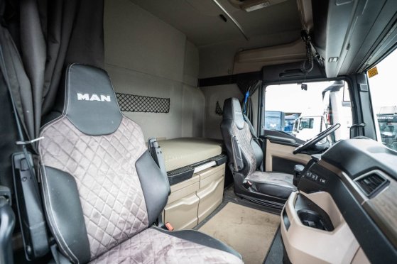 MAN TGX 18.510 LLS+INTARDER+HYDR. TGX 18.510 LLS+INTARDER+HYDR. 2022 2 Tractor Units image 12