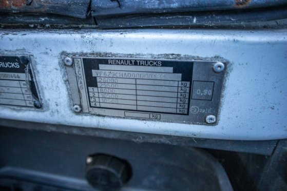 RENAULT PREMIUM 320 DXI+CITERNE ALIMENTAIRE ( engine problem) PREMIUM 320 DXI+CITERNE ALIMENTAIRE ( engine problem) 2007 2...