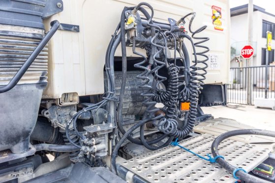 VOLVO FMX GLOB 460+HYDR FMX GLOB 460+HYDR 2016 2 Tractor Units image 72