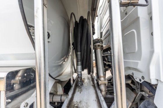 MERCEDES ANTOS 2530 BL+MAGYAR 19.000L/6COMP Mercedes-Benz ANTOS 2530 BL+MAGYAR 19.000L/6COMP 2020 2 image 78