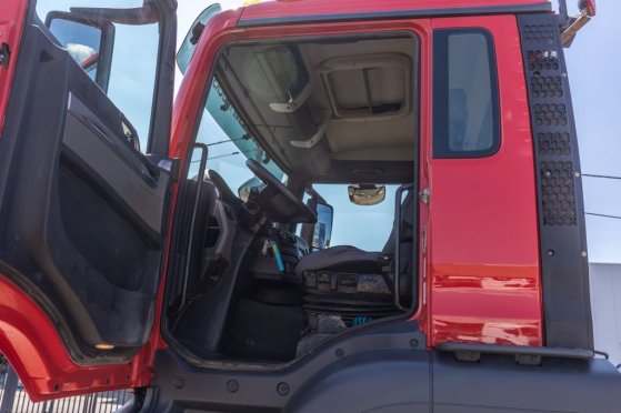 MAN TGS 33.470 BBS-6x6 TGS 33.470 BBS-6x6 2019 2 Tractor Units image 15