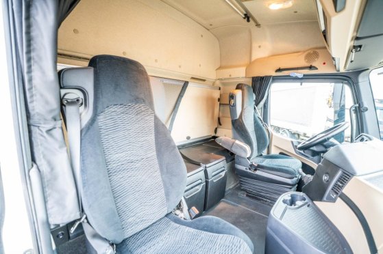 MERCEDES ACTROS 1848 LS + VOITH Mercedes-Benz ACTROS 1848 LS + VOITH 2019 2 Tractor Units image 42