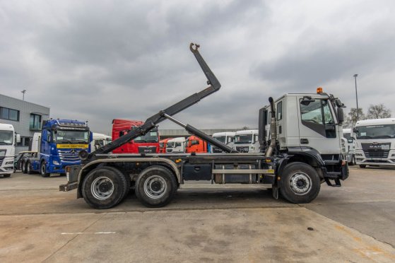 IVECO TRAKKER 410 - 121 499 KM TRAKKER 410 - 121 499 KM 2011 2 image 97