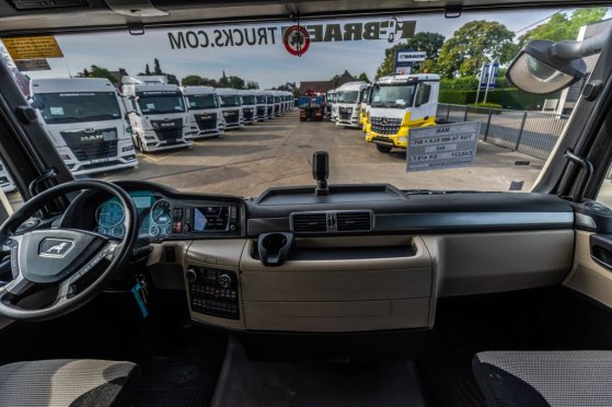 MAN TGX 18.460 XLX+INTARDER TGX 18.460 XLX+INTARDER 2017 2 Tractor Units image 39