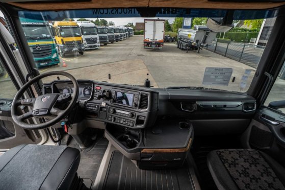 SCANIA R450- NEW MODEL+ KIPHYDR. R450- NEW MODEL+ KIPHYDR. 2017 2 Tractor Units image 87