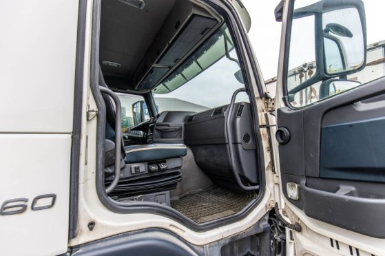 VOLVO FM 460 - Moteur HS. FM 460 - Moteur HS. 2012 2 image 12