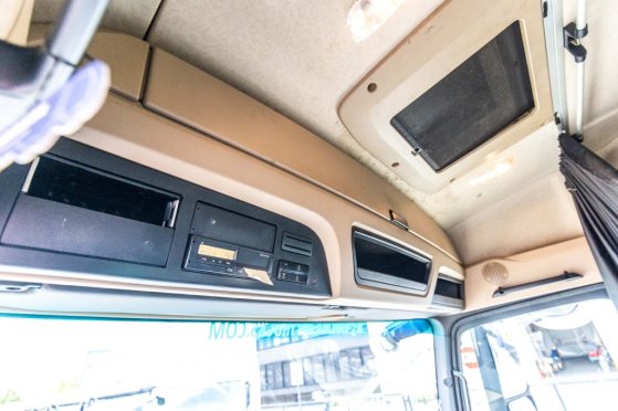 MERCEDES ACTROS 1846 LS +ADR Mercedes-Benz ACTROS 1846 LS +ADR 2018 2 Tractor Units image 12
