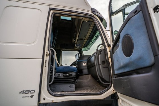 VOLVO FH 480-6x2+ HYDR. -EURO 5 590 2008 2 Tractor Units image 26