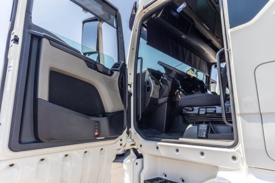 MAN TGX 18.510 BLS - INTARDER TGX 18.510 BLS - INTARDER 2022 2 Tractor Units image 12