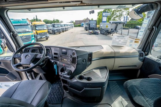 MERCEDES ACTROS 1845 LS Mercedes-Benz ACTROS 1845 LS 2015 2 Tractor Units image 28
