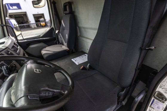 VOLVO FL 240 (12T.) + DHOLLANDIA 2T. FL 240 (12T.) + DHOLLANDIA 2T. 2010 2 image 15