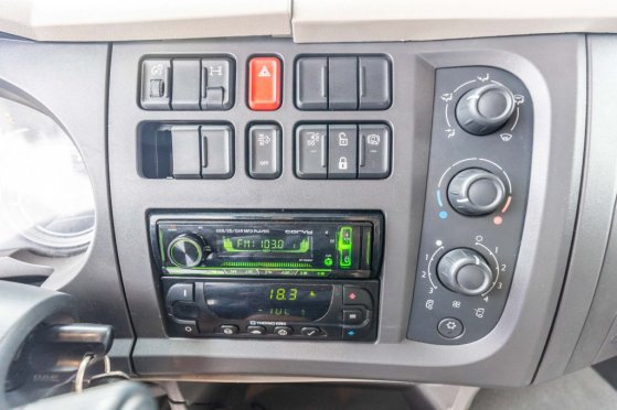 DAF LF55 250+CHEREAU+THERMO KING+DHOLLANDIA 1.5T LF55 250+CHEREAU+THERMO KING+DHOLLANDIA 1.5T 2014 2 image 27
