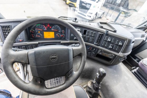 VOLVO FM12 380+MANUAL+BIG AXLES+LIEBHERR FM12 380+MANUAL+BIG AXLES+LIEBHERR 2005 2 image 58