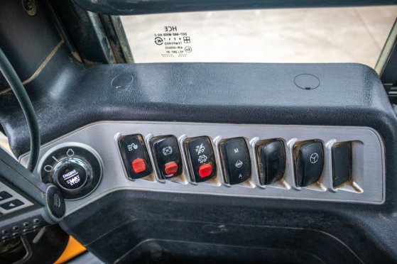 HYUNDAI HL955XT HL955XT 2019 2 Wheel Loaders image 13