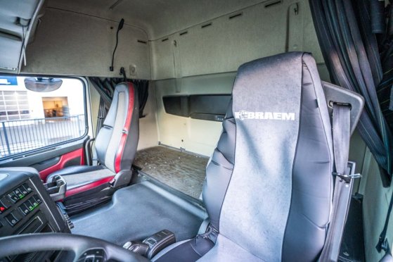 VOLVO FMX 460 GLOB + HYDR FMX 460 GLOB + HYDR 2017 2 Tractor Units image 14